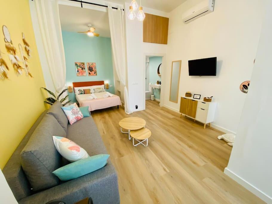 דירות ולנסיה Beautiful And Charming Loft In Russafa Soho מראה חיצוני תמונה