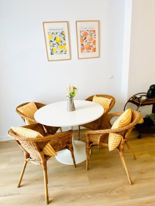 דירות ולנסיה Beautiful And Charming Loft In Russafa Soho מראה חיצוני תמונה
